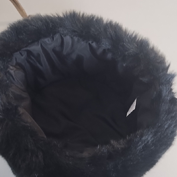 Apt. 9 Black Faux Fur Hat NWT - Picture 3 of 13